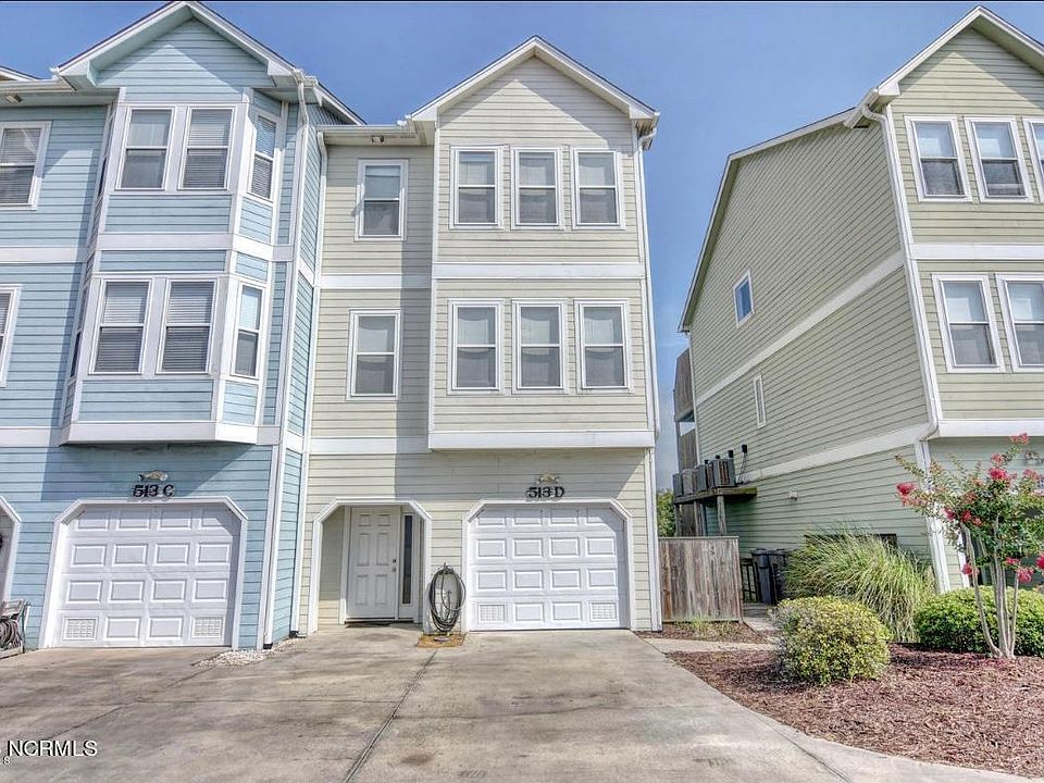 1st image of 513 N New River Drive #D