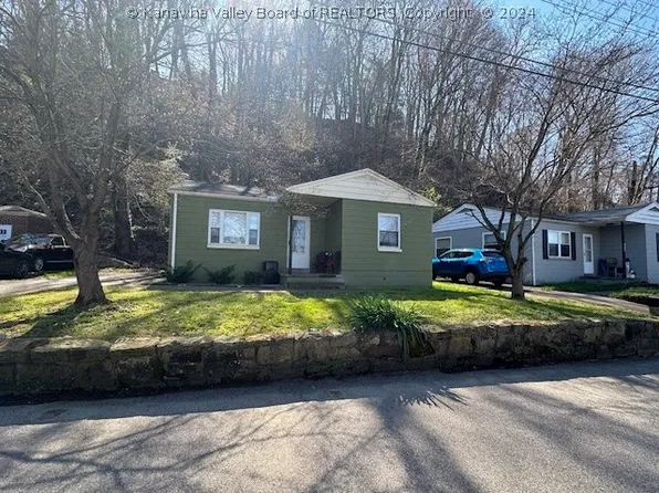 1417 Callie Rd, Charleston, WV 25314