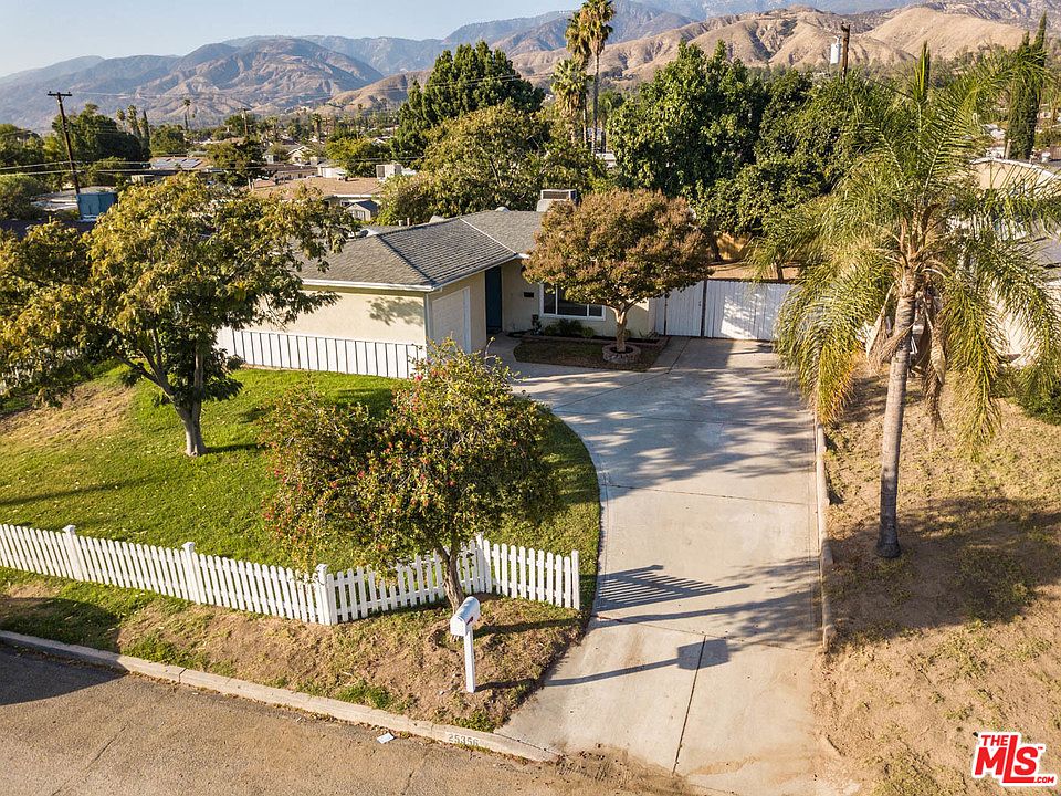 1st image of 25456 Toluca Dr
