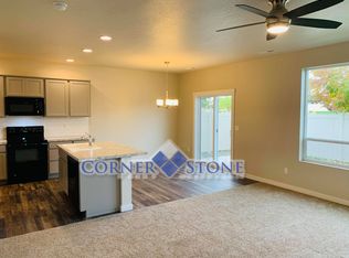 3289 S Daybreak Ave, Meridian, ID 83642