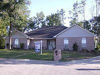 1st image of 2103 Saint Andrews Dr