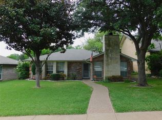 2715 Alden Ave, Dallas, TX 75211