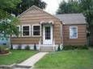 2714 Fredrickson St, South Bend, IN 46628