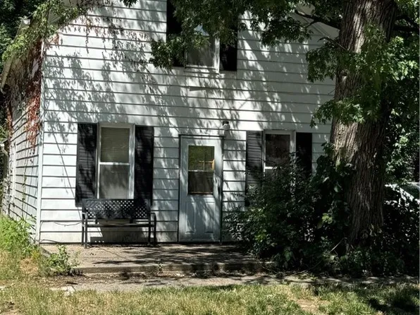 4324 E 73rd St, Cleveland, OH 44105