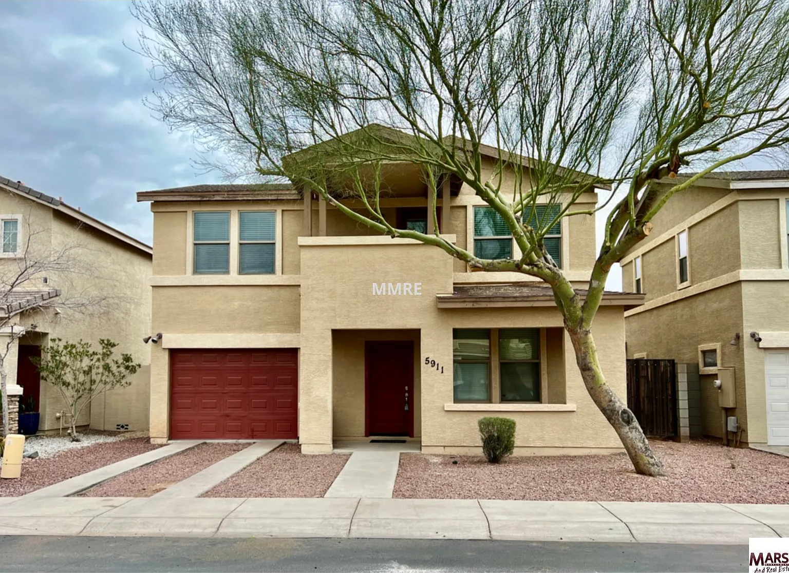 4 bed, 2.5 bath, 1472 sqft, $2,050 — Photo 1