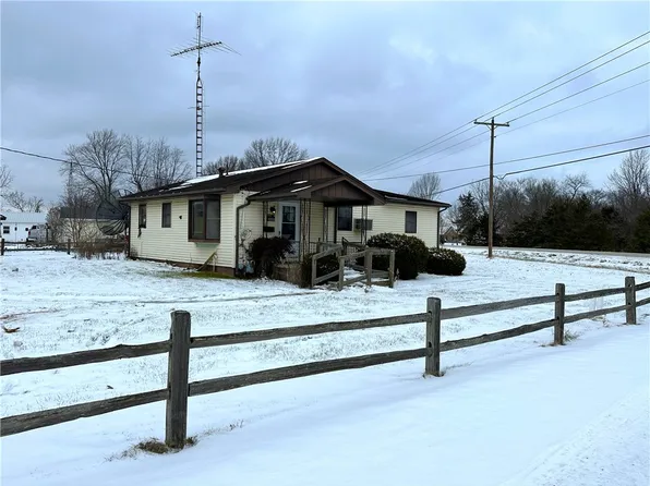 3009 Perrysville Rd, Danville, IL 61834