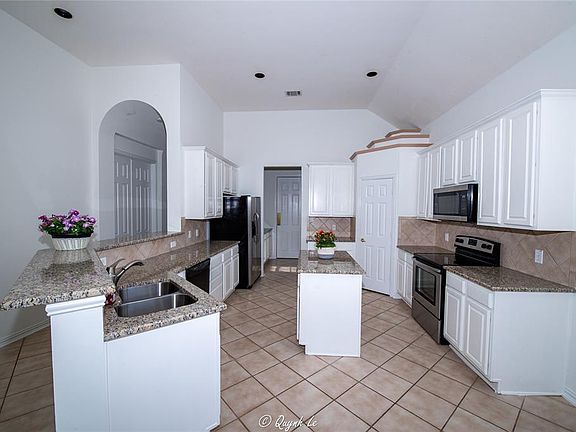 4th image of 4426 Laney Ct