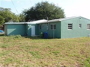 5th image of 16922 NW 25th Ave