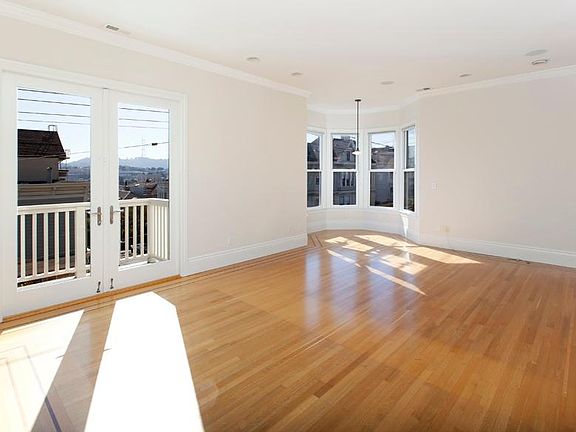 3rd image of 2994 Washington St