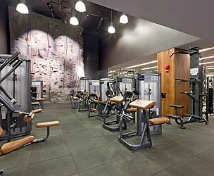 Rented by STAR CITIES INTERNATIONAL PROPERTY CORPORATION