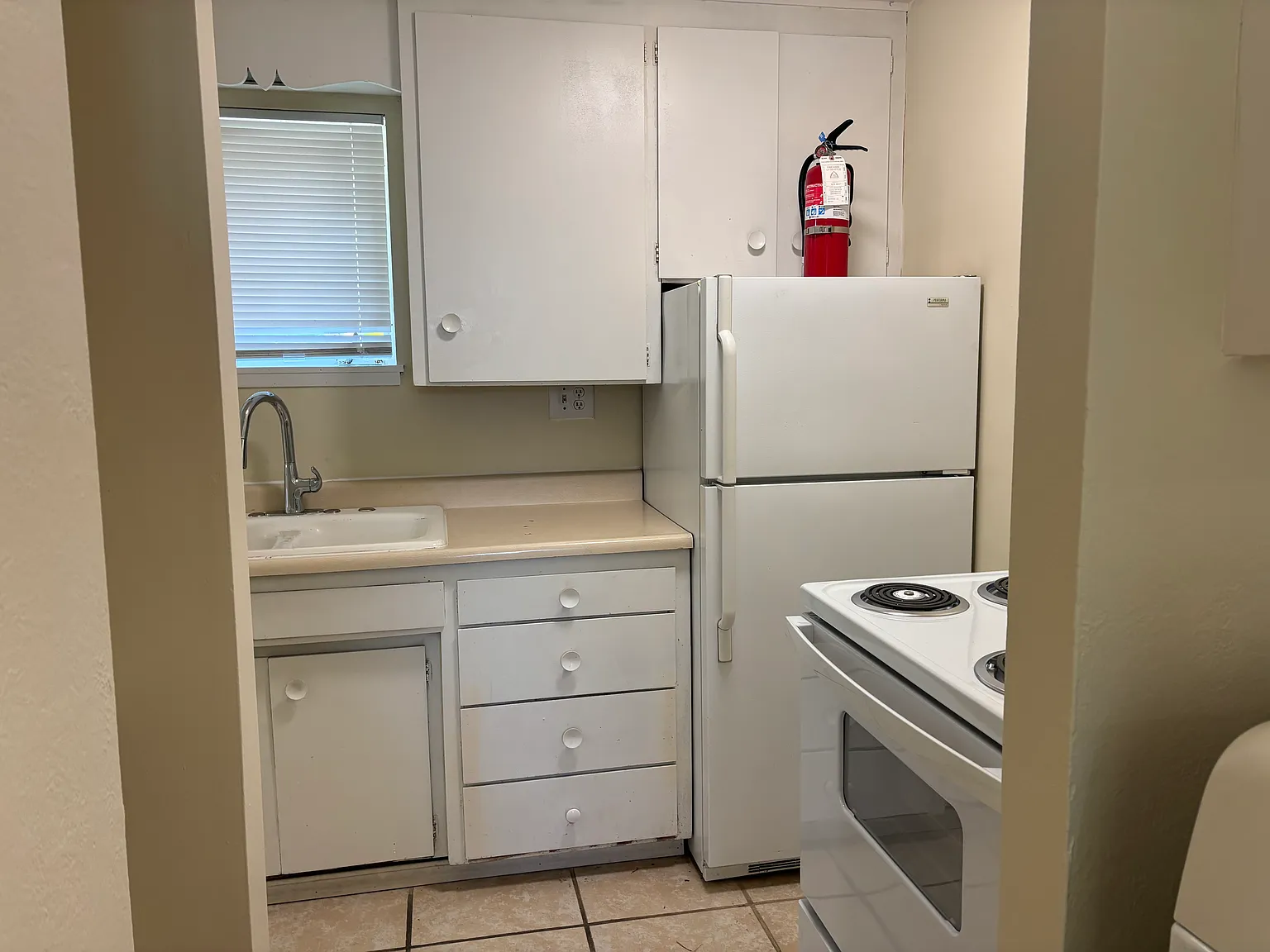 2 bed, 808 sqft, $1,495 — Photo 4