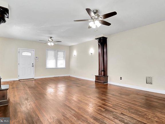 5th image of 212 W Wilson Blvd