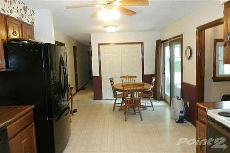 3rd image of 6756 Green Hill Dr