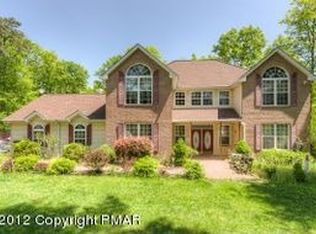 2008 Gorden Ridge Dr, East Stroudsburg, PA