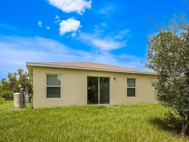 27329 Senator Dr — Photo 16