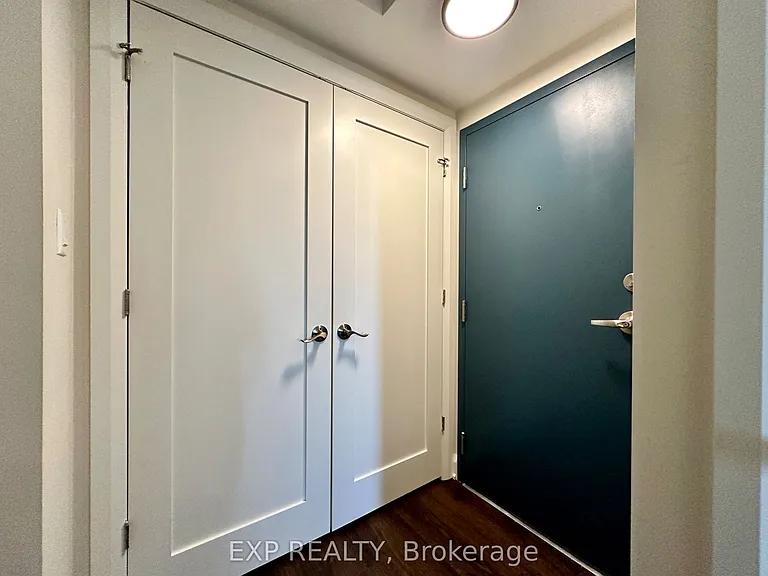33 Maple Grove Rd #305 — Photo 3