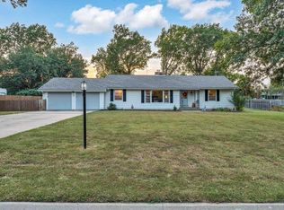 5133 SW Brentwood Rd, Topeka, KS 66606