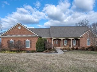 155 Allison Timbers Rd, Piney Flats, TN 37686