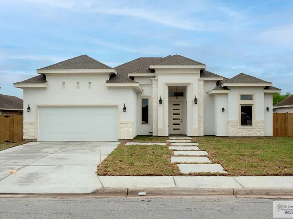 880 Pinemore Dr, Brownsville, TX 78526