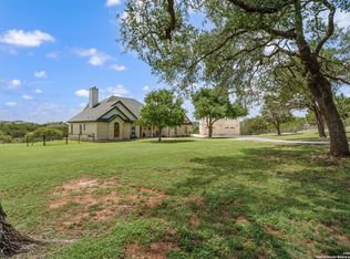 2561 Stoney Creek Dr, Bulverde, TX 78163