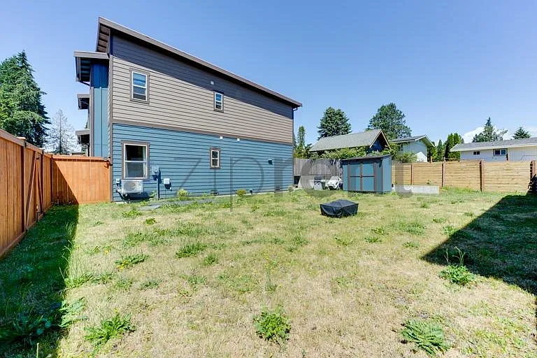 3655 Pine Rd NE — Photo 22
