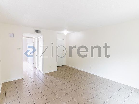 3rd image of 2906 Sweeney Ln APT D