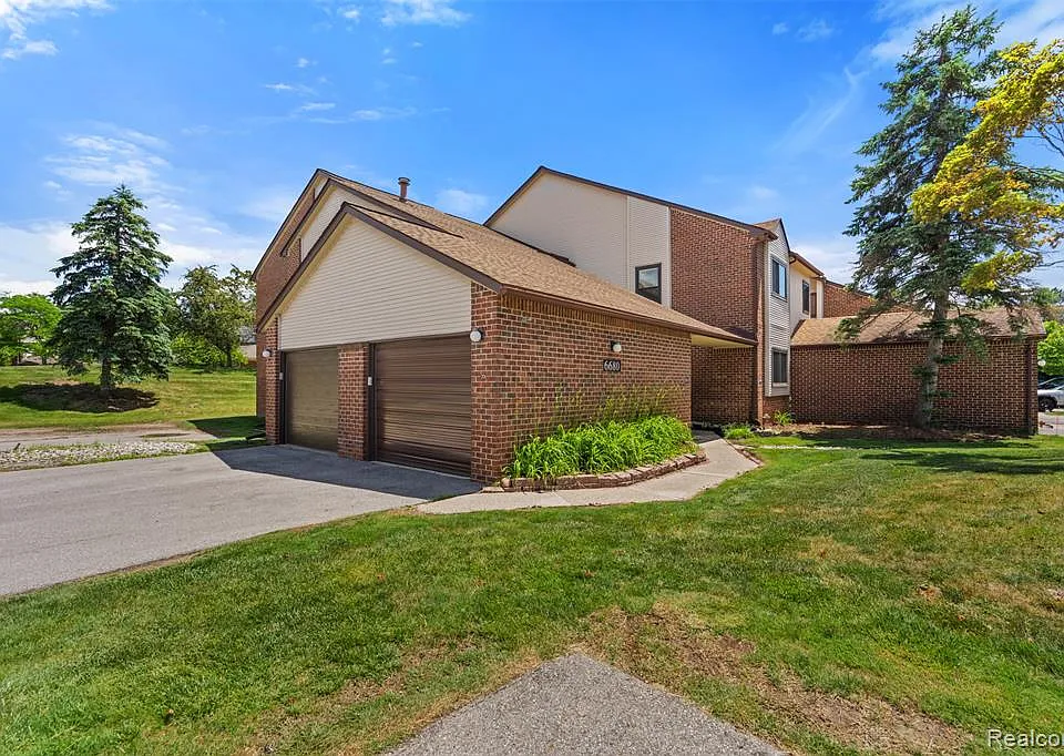 6680 Ridgefield Cir