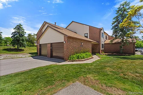 6680 Ridgefield Cir Photo 1 6680 Ridgefield Cir Photo 1