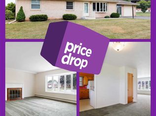 18606 Royal Cir, Hagerstown, MD 21742