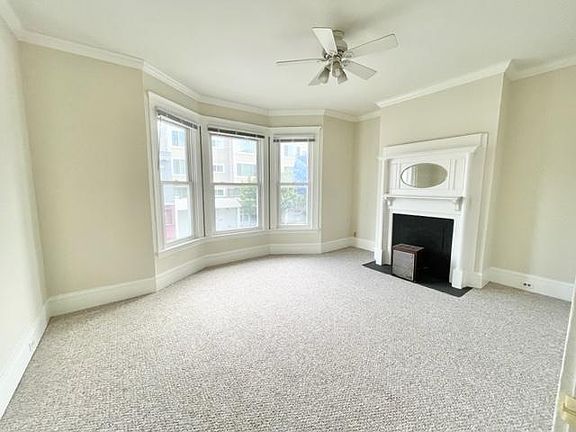 4th image of 3332 Sacramento St
