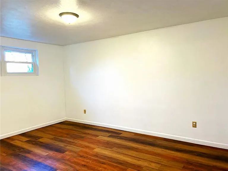 10 Highview Cir #9 — Photo 5