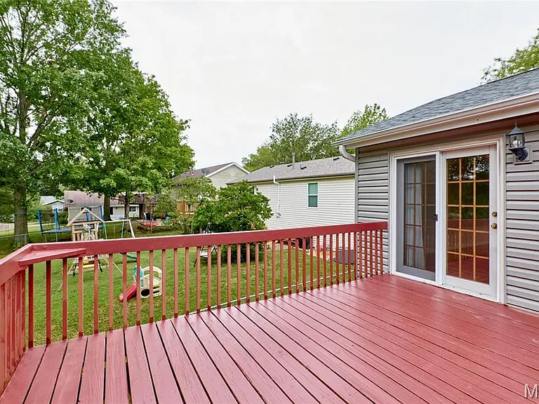 241 Valleyoak Ct — Photo 52