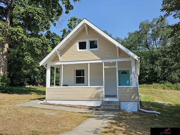 2820 Franklin St, Omaha, NE 68111
