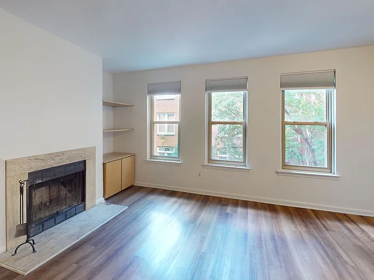1433 A St NE #B — Photo 7