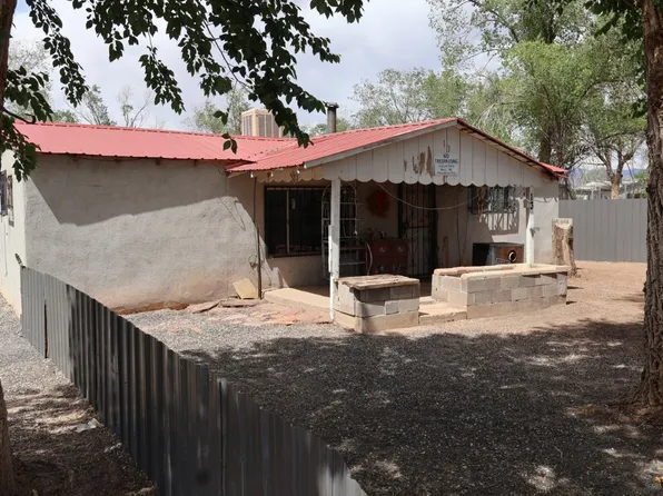 13 W Otero Rd, San Rafael, NM 87051