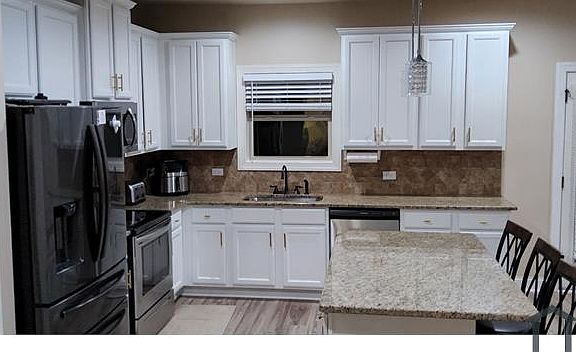 2nd image of 1139 Hartwell Rd