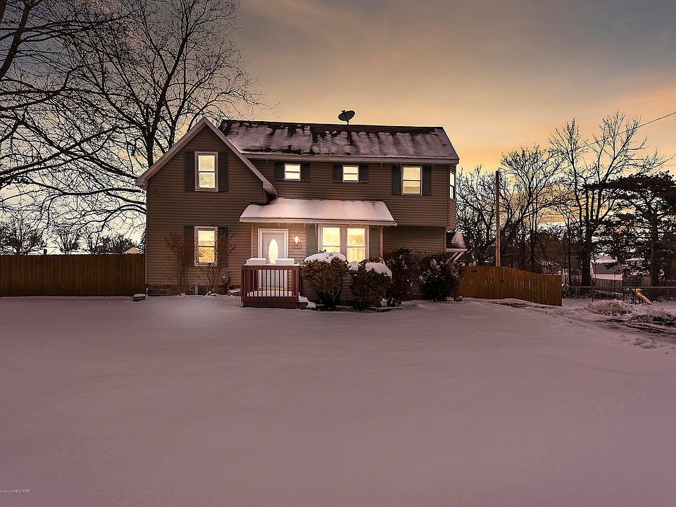 1st image of 641 Jordan Lake St