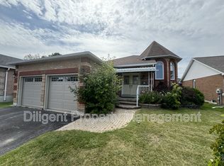 1537 Ravenwood Dr, Peterborough, ON K9K 2J4