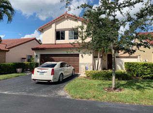 6329 NW 174th Ter, Hialeah, FL 33015