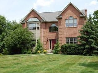 2017 Lynn Ln, Gibsonia, PA 15044