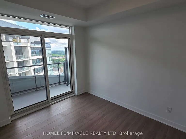 25 Wellington St S #3008 — Photo 19