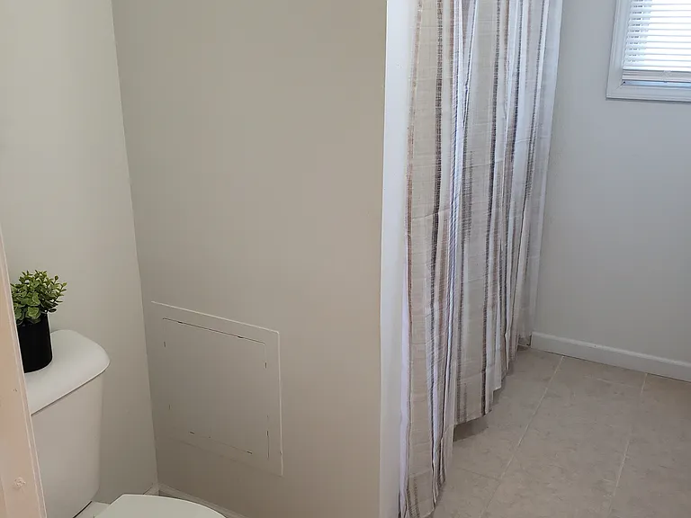 262 W Centralia St #5 — Photo 14