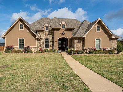 220 Sunnys Halo Blvd, Bullard, TX, 75757