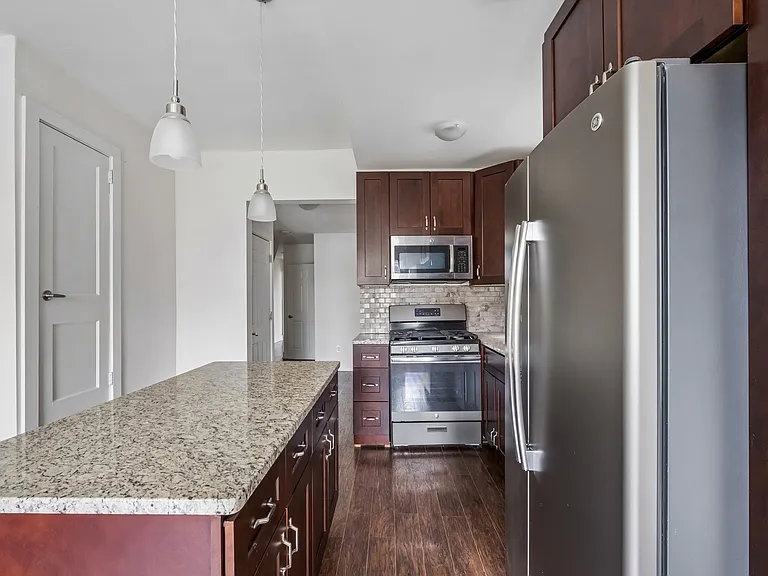 4922 Cedar Ave #2 — Photo 14