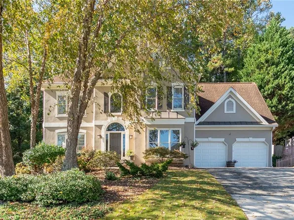 1681 Kenbrook Trce NW, Acworth, GA 30101