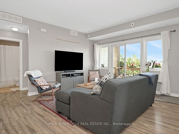 3rd image of 1105 Stittsville Main St #F