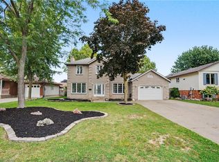 21 Farewell Cres, West Lincoln, ON L0R 2A0