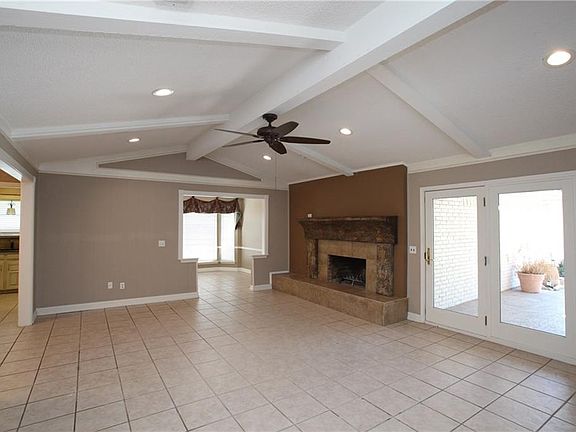 5th image of 2102 Winterstone Dr