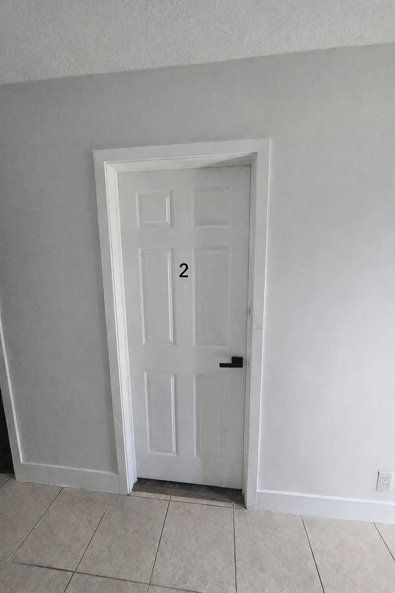 Building Photo - SW 138th Ct