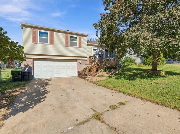 16108 E 32nd St S, Independence, MO 64055